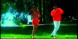 Kuch Tum Behko Lyrics in Hindi